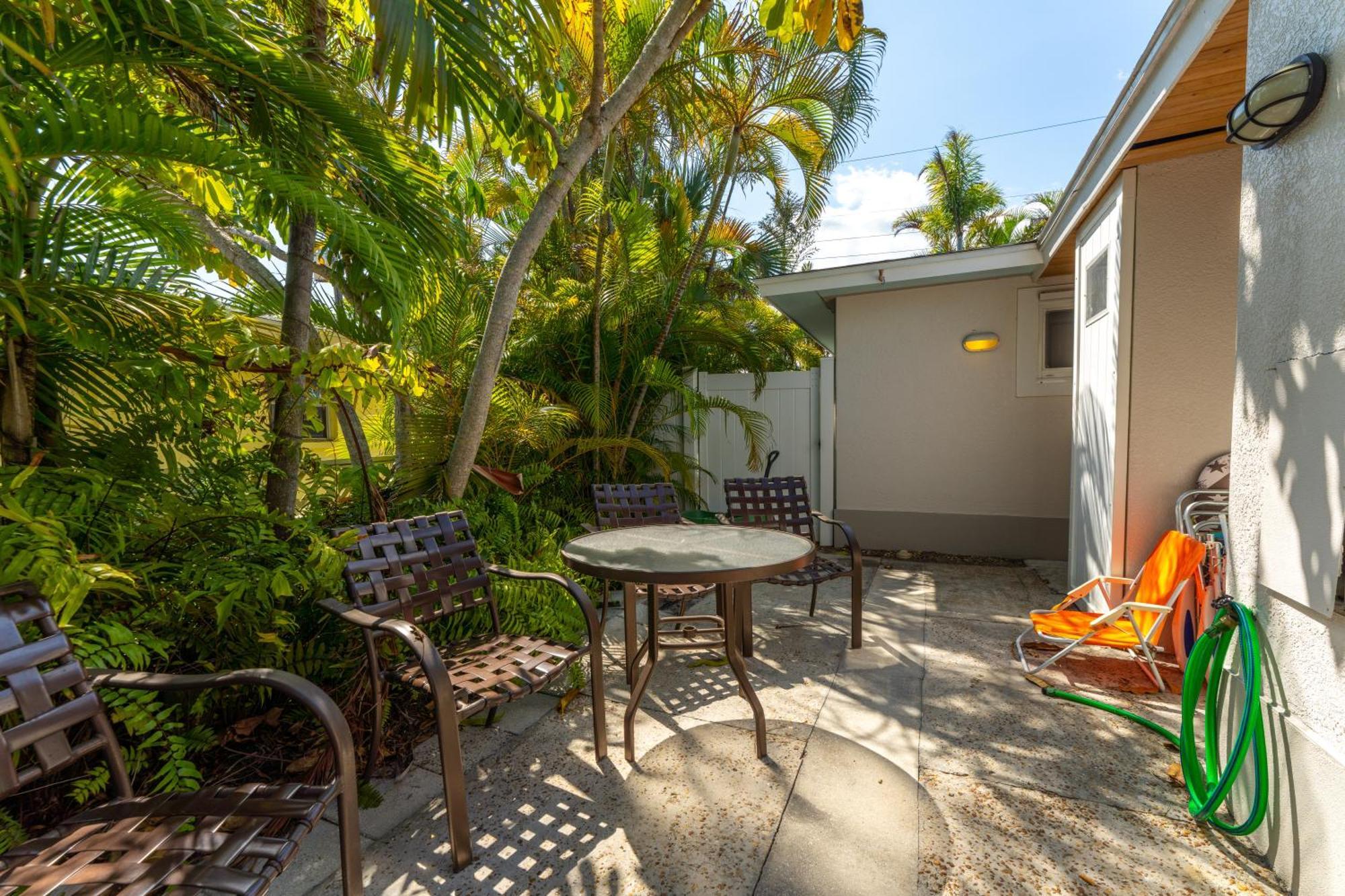 An Island Getaway At Palm Tree Villas Holmes Beach Exteriér fotografie